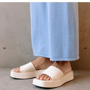 Janice Slides by Alohas size 39